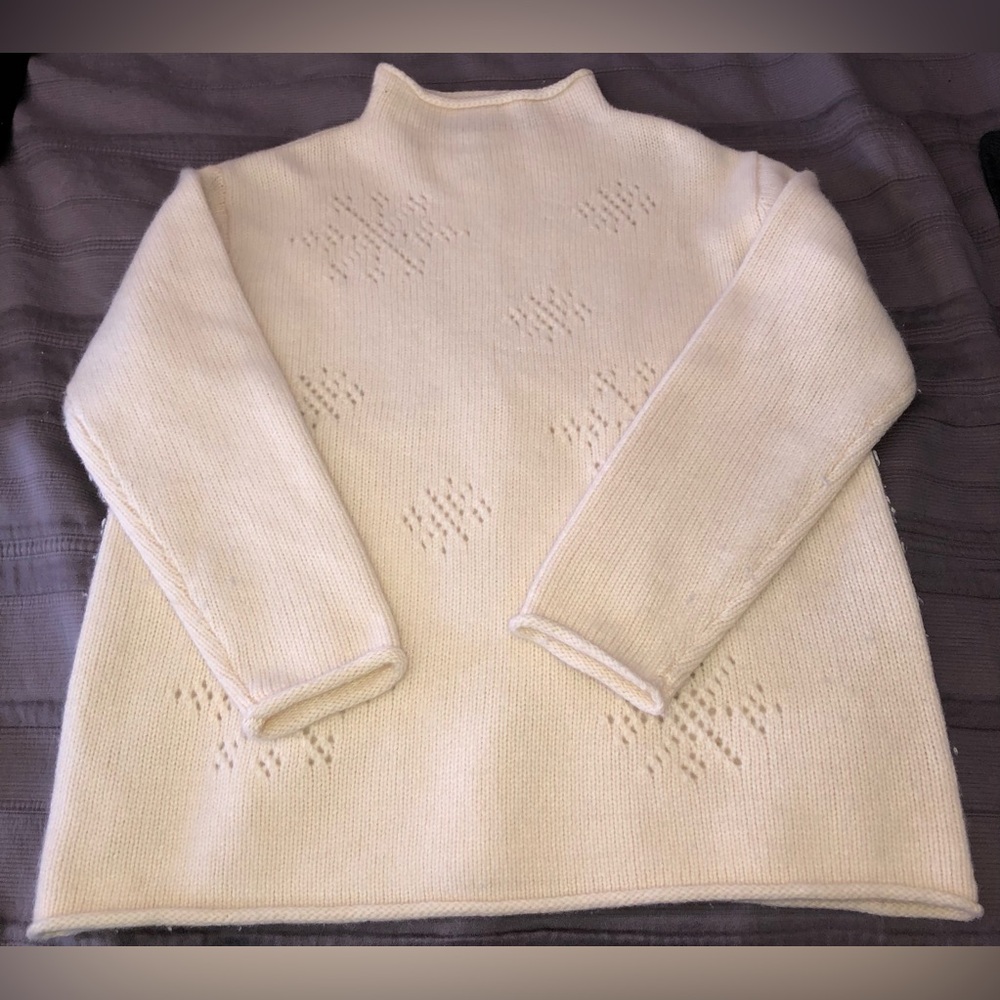 Jones New York Sport Sweater Women’s sz L (oversized) lambswool/angora off-White